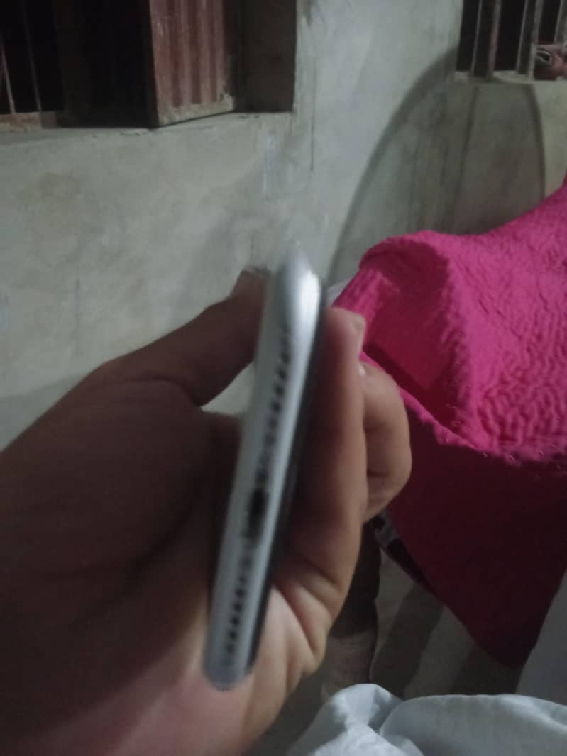 Apple iPhone SE 1