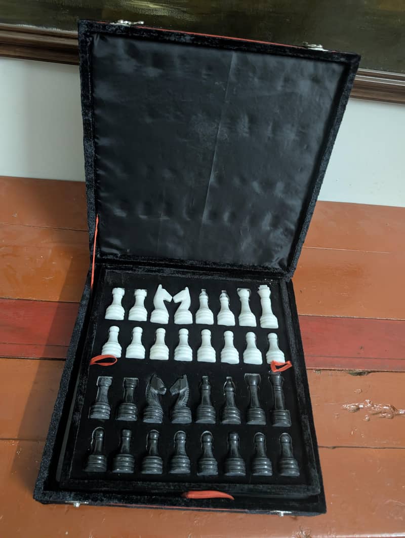 Marble Chess. 4