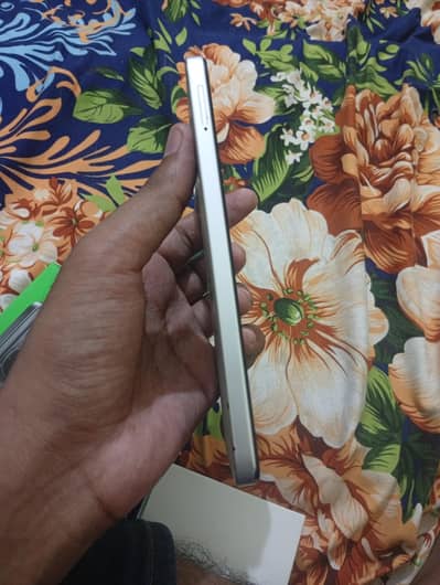 Infinix Smart10 . . 4. . 64