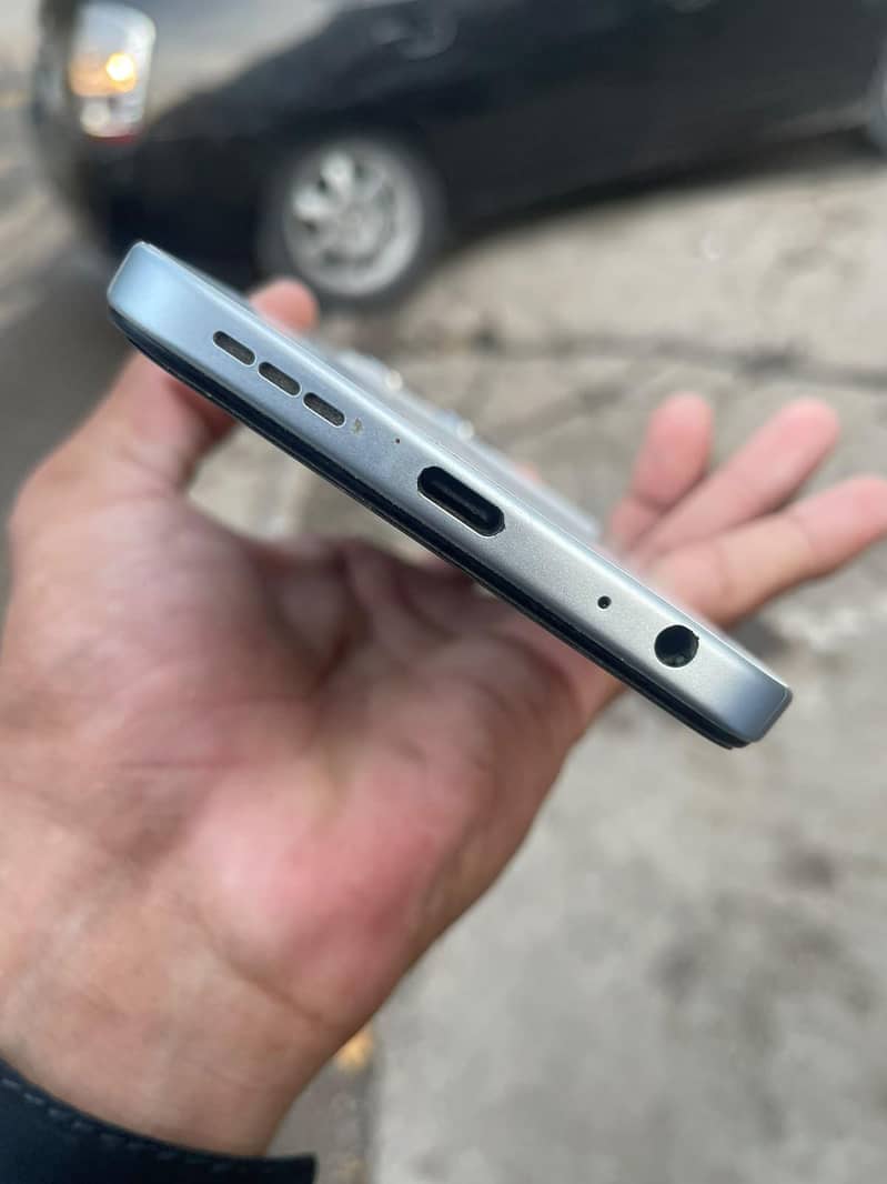 Tecno Spark 40 7