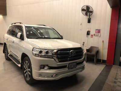 Toyota Land Cruiser ZX Beige Interior