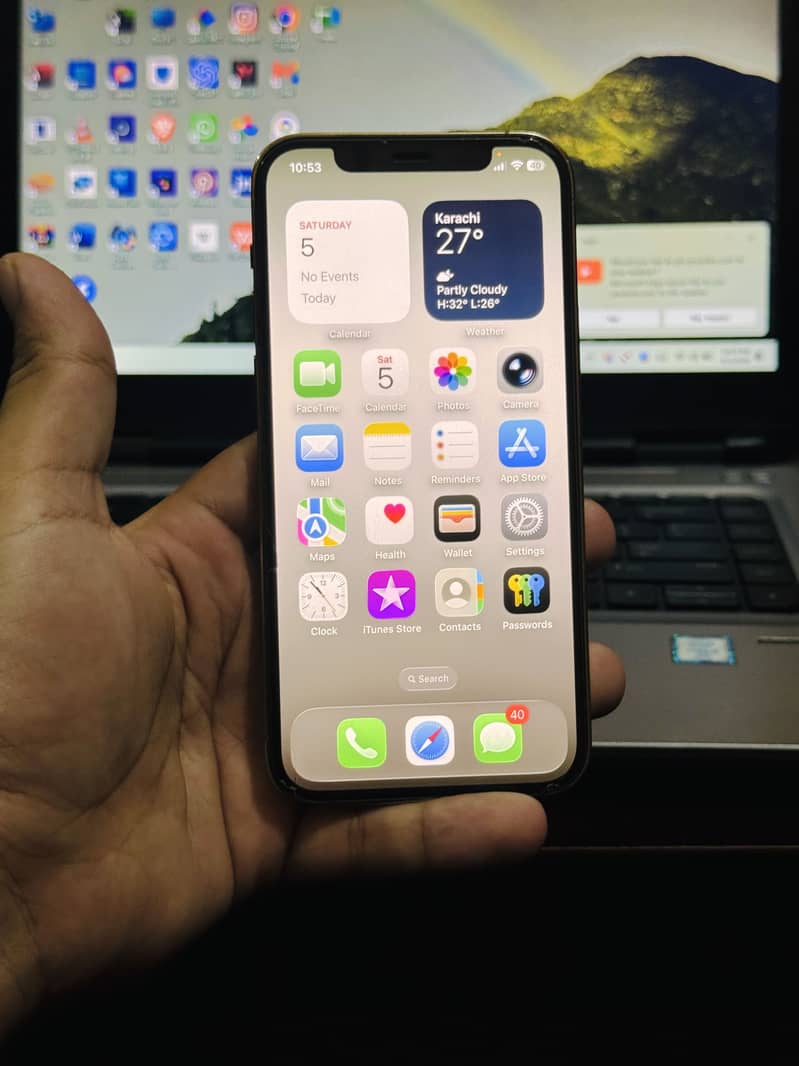 Apple iPhone 12 Pro 8