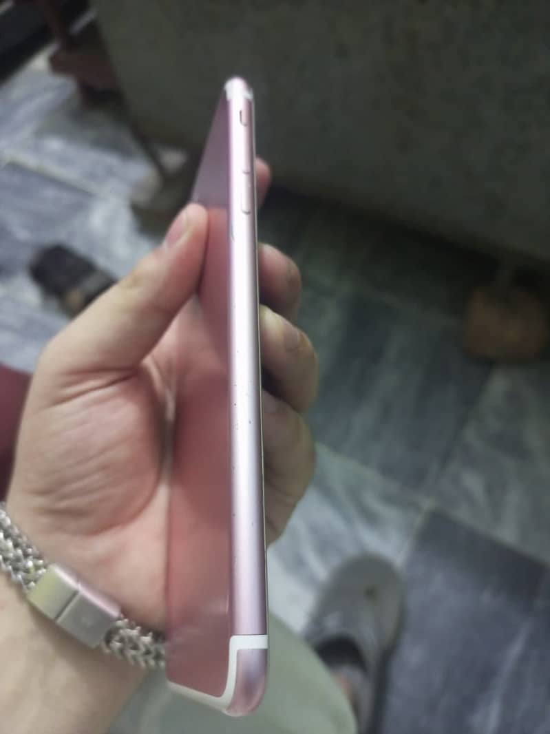 Apple iPhone 7 Plus 8