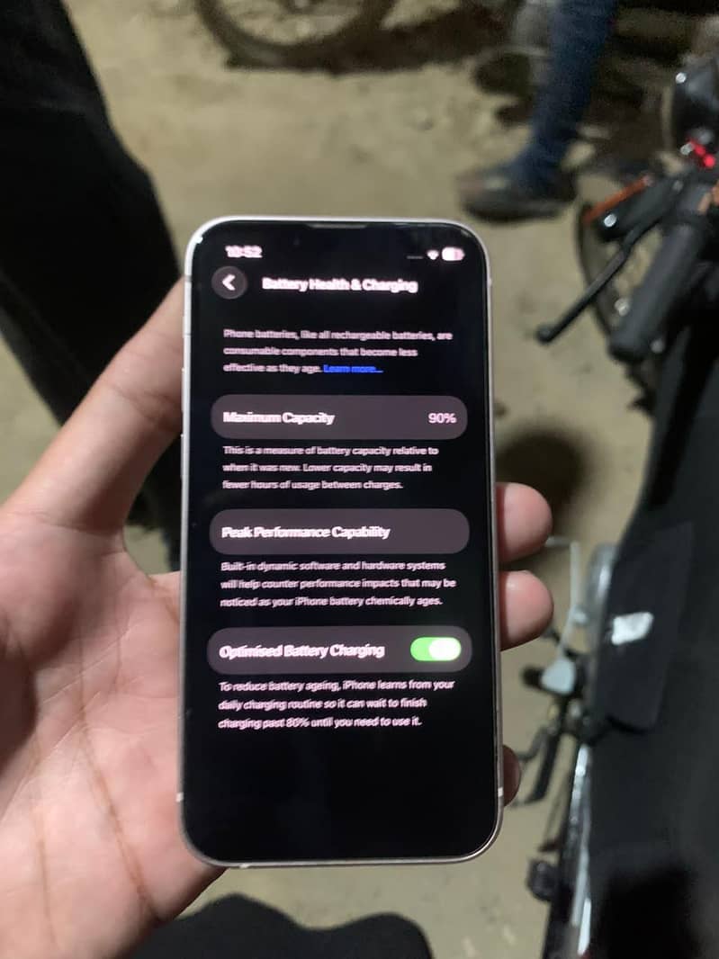 Apple iPhone 13 mini 1