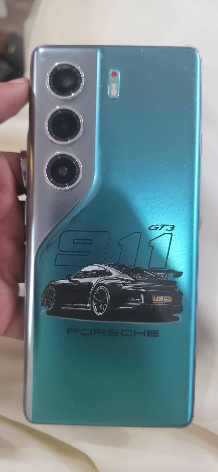 Tecno CAMON 40 Pro 0