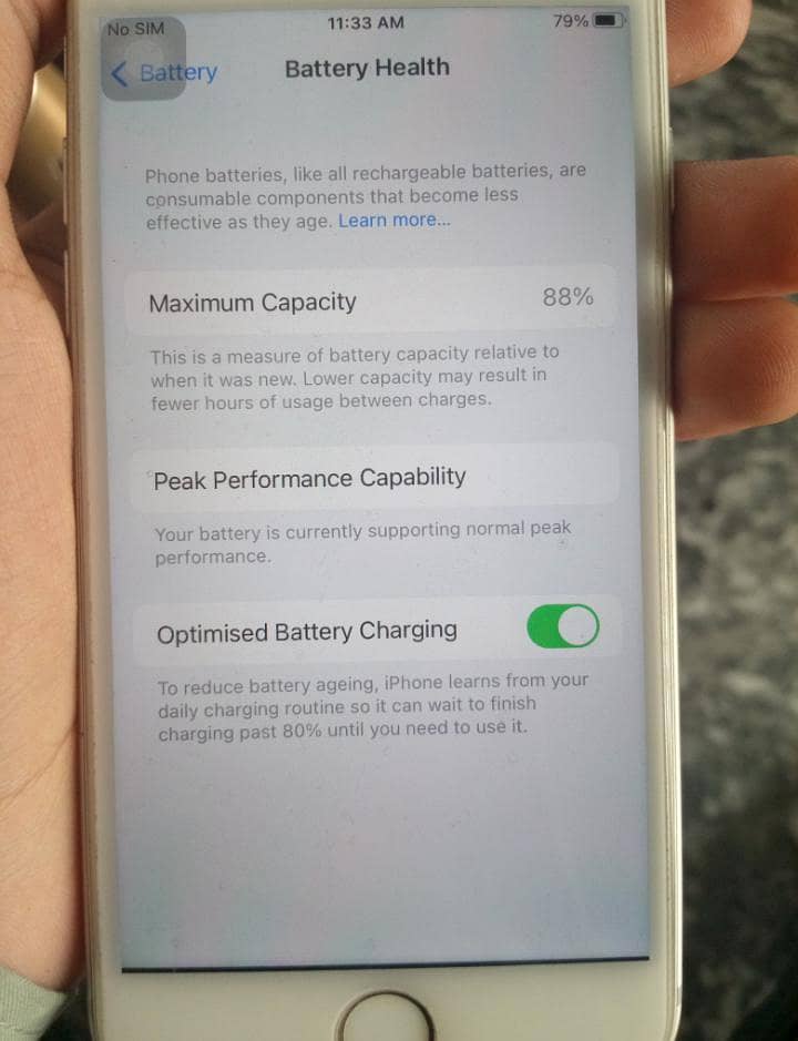 Apple iPhone 7 1