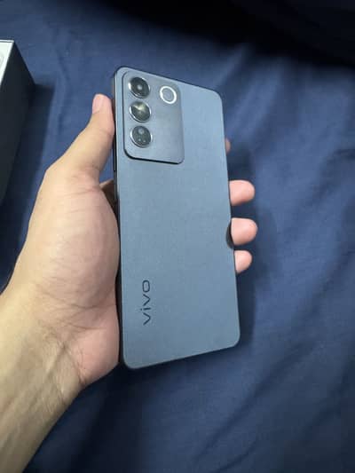 Vivo V27e