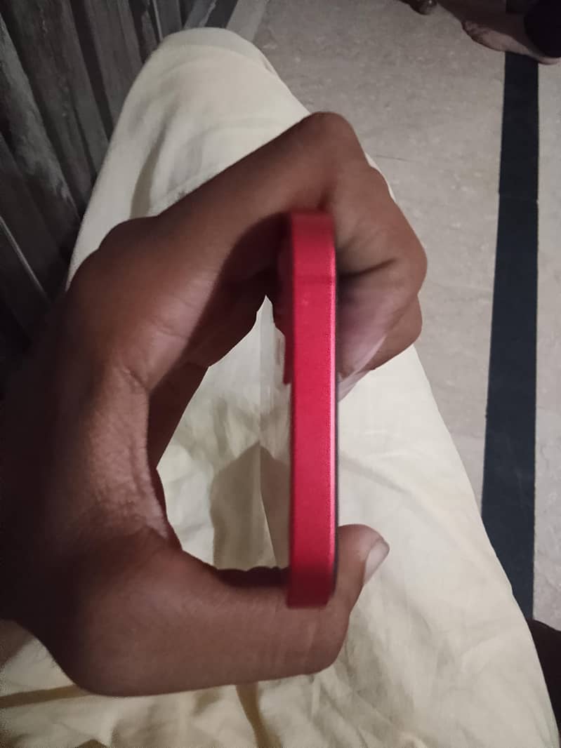 Apple iPhone 12 1