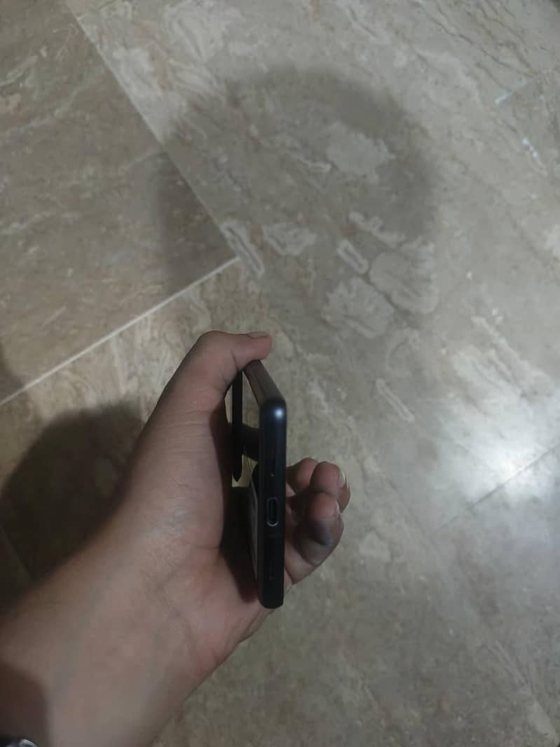 Google Pixel 7 3