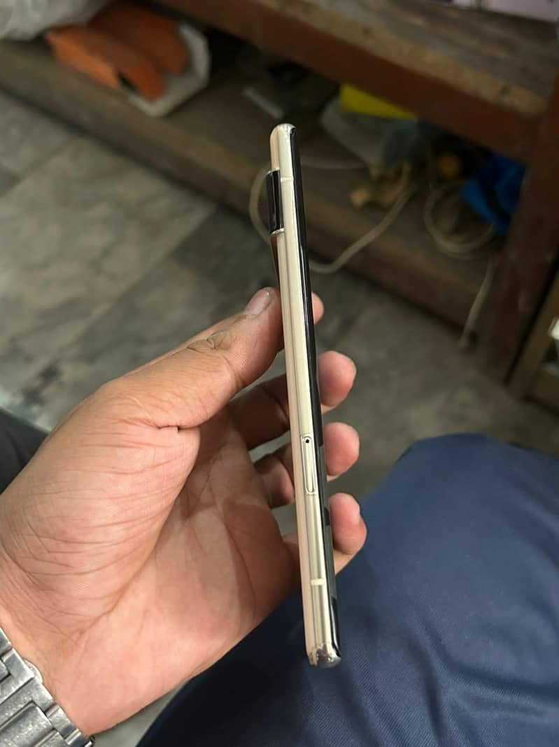 Google Pixel 6 Pro 2