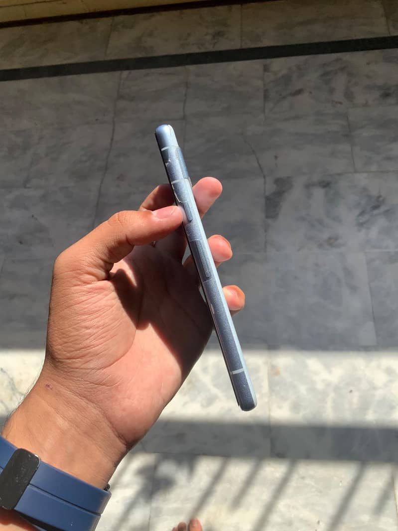 Google Pixel 7a 2