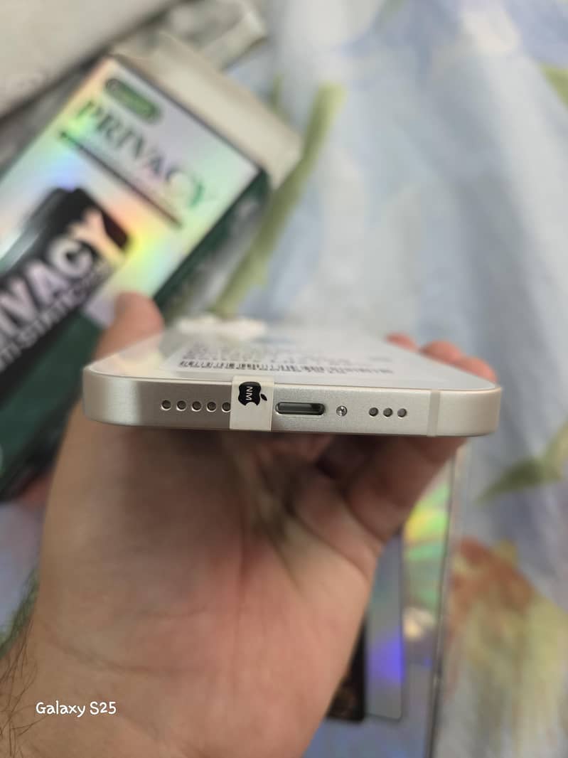 Apple iPhone 14 2