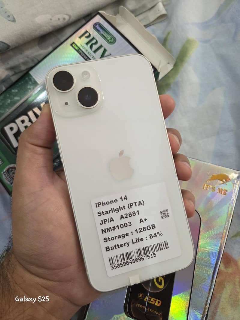 Apple iPhone 14 9