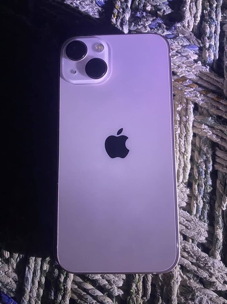 Apple iPhone 13 9