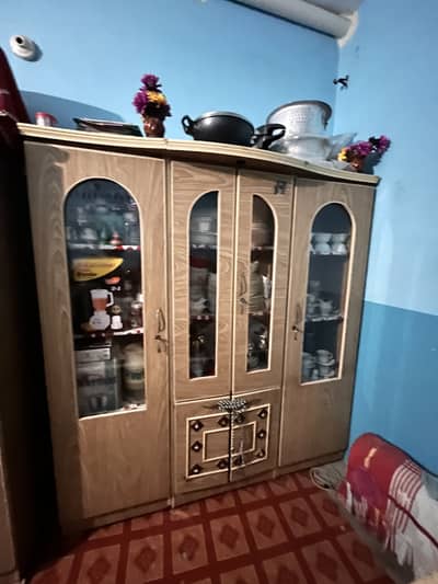 Bedroom furniture set for sale- Bed +Almari+Dressing | good condition