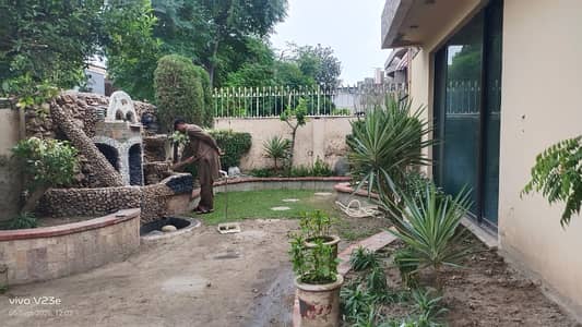 1 Kanal Full House In Available For Rent In Dha Phase 4 GG Block
