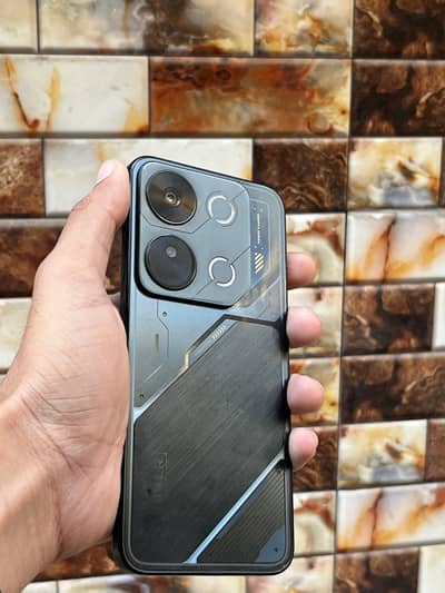 Itel P65 With box charger Sale