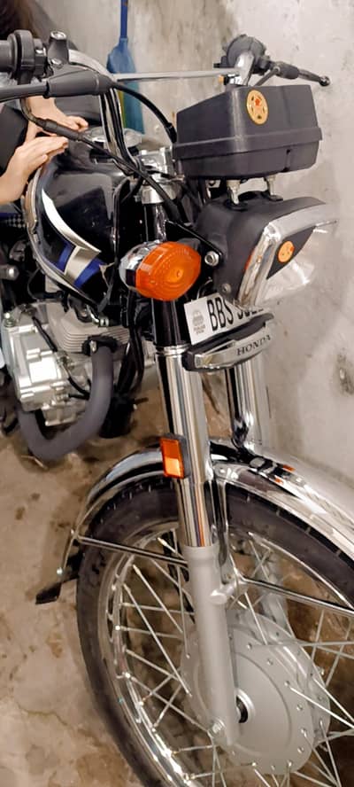 Honda 125 Black 10/10