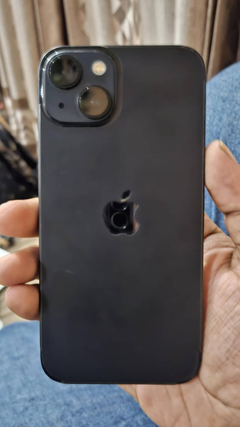 Apple iPhone 13 0
