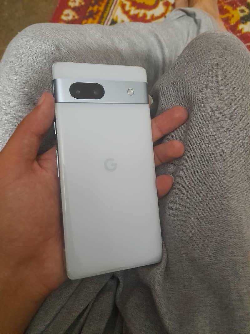 Google Pixel 7a 4