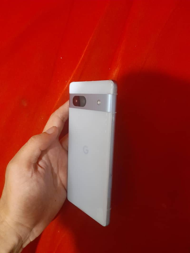 Google Pixel 7a 9