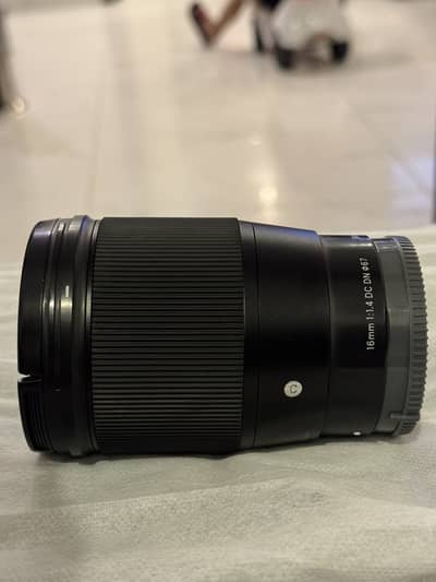 Sigma 16mm f1.4 sony E mount
