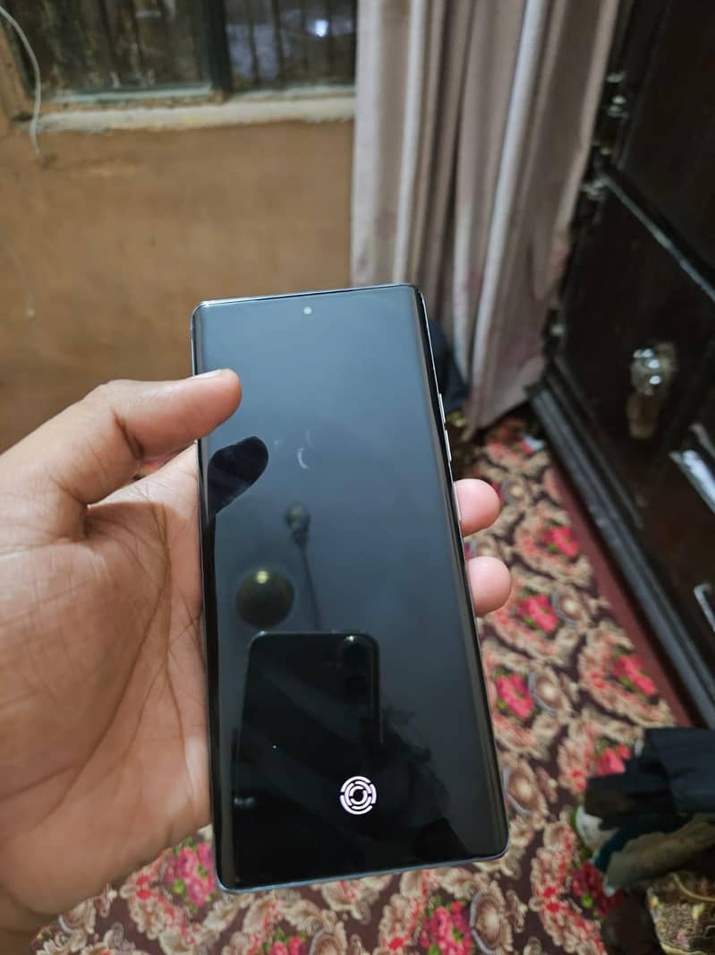 Tecno CAMON 40 Pro 2