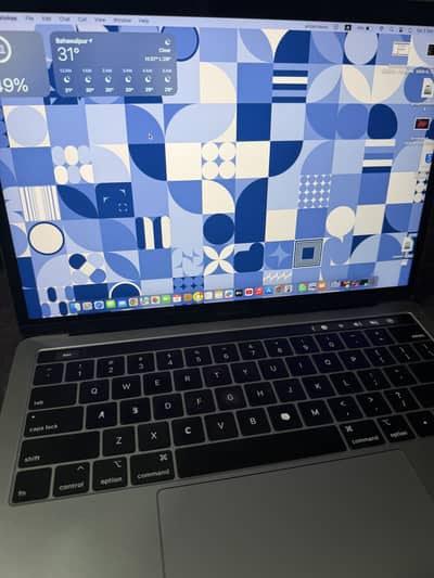 MacBook Pro 2019(16GB 1TB SSD)
