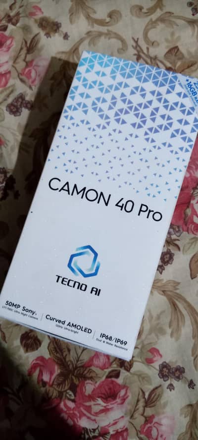 Tecno CAMON 40 Pro
