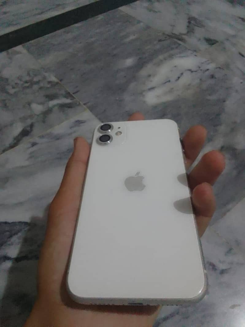 Apple iPhone 11 1