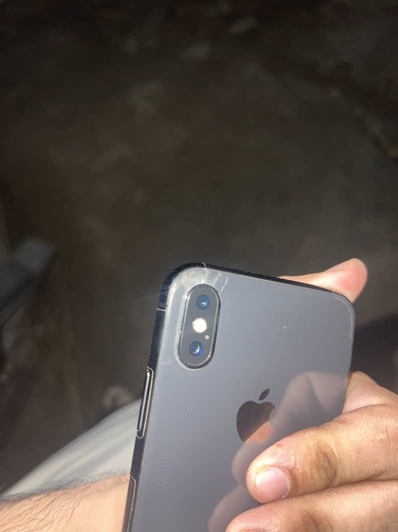 Apple iPhone X 1