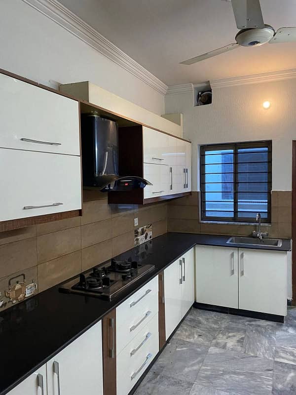 Upper Portion For Rent 5