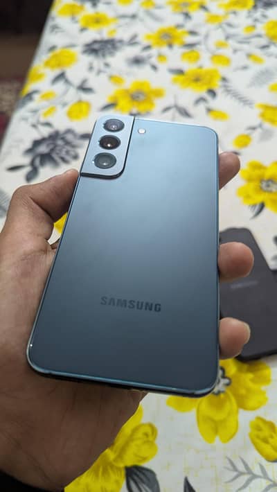 Samsung Mobile S22 Non Pta ALL OK