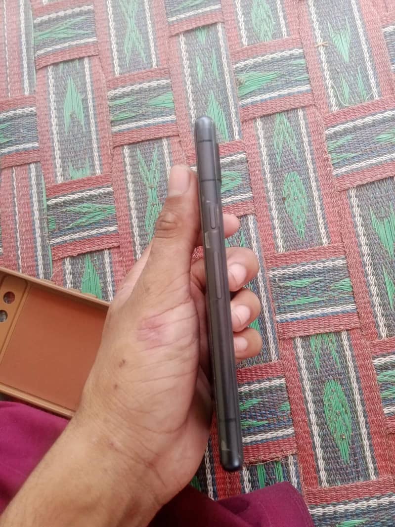 Google Pixel 7a 1
