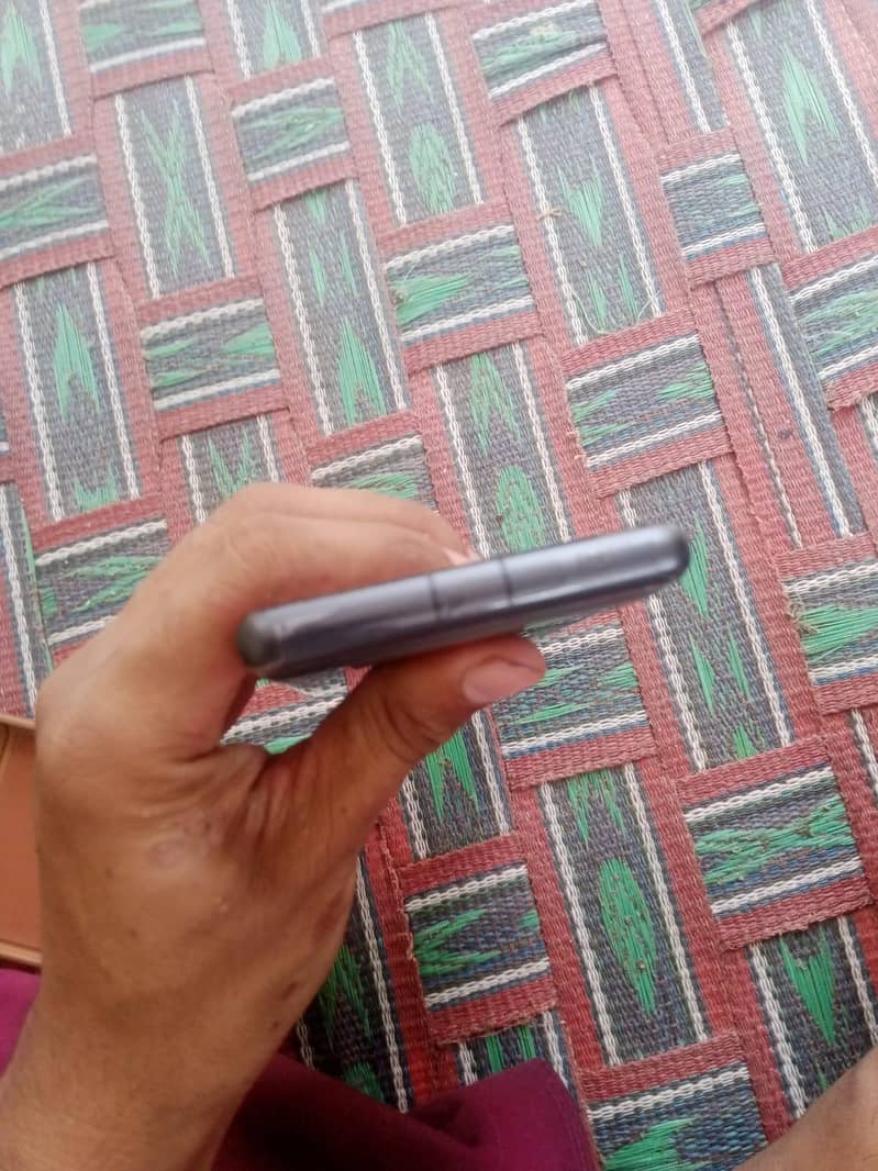 Google Pixel 7a 3