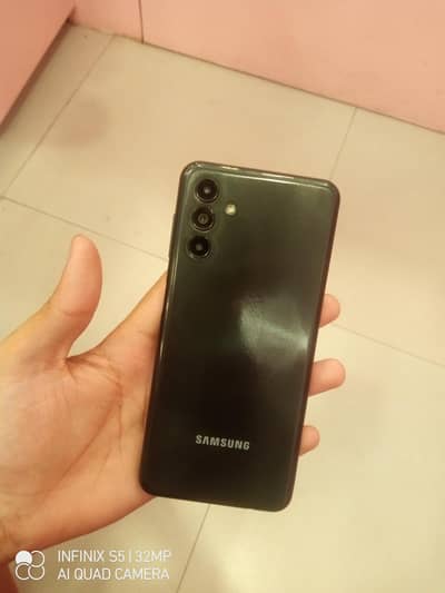Samsung Galaxy A04s