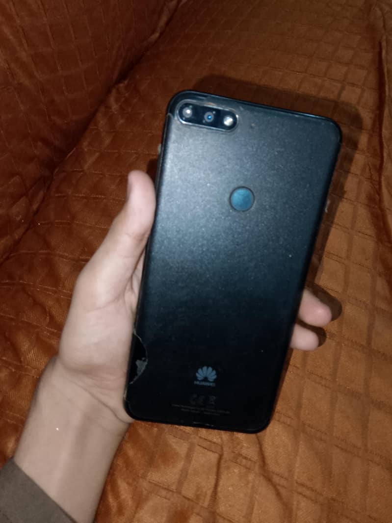 Huawei Y7 0
