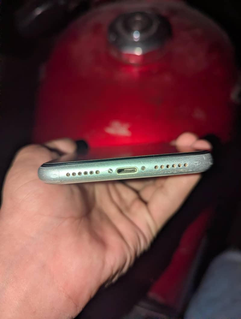 Iphone XR 4
