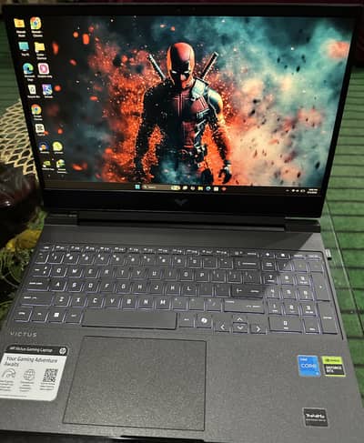 Hp victus gaming laptop 10/10