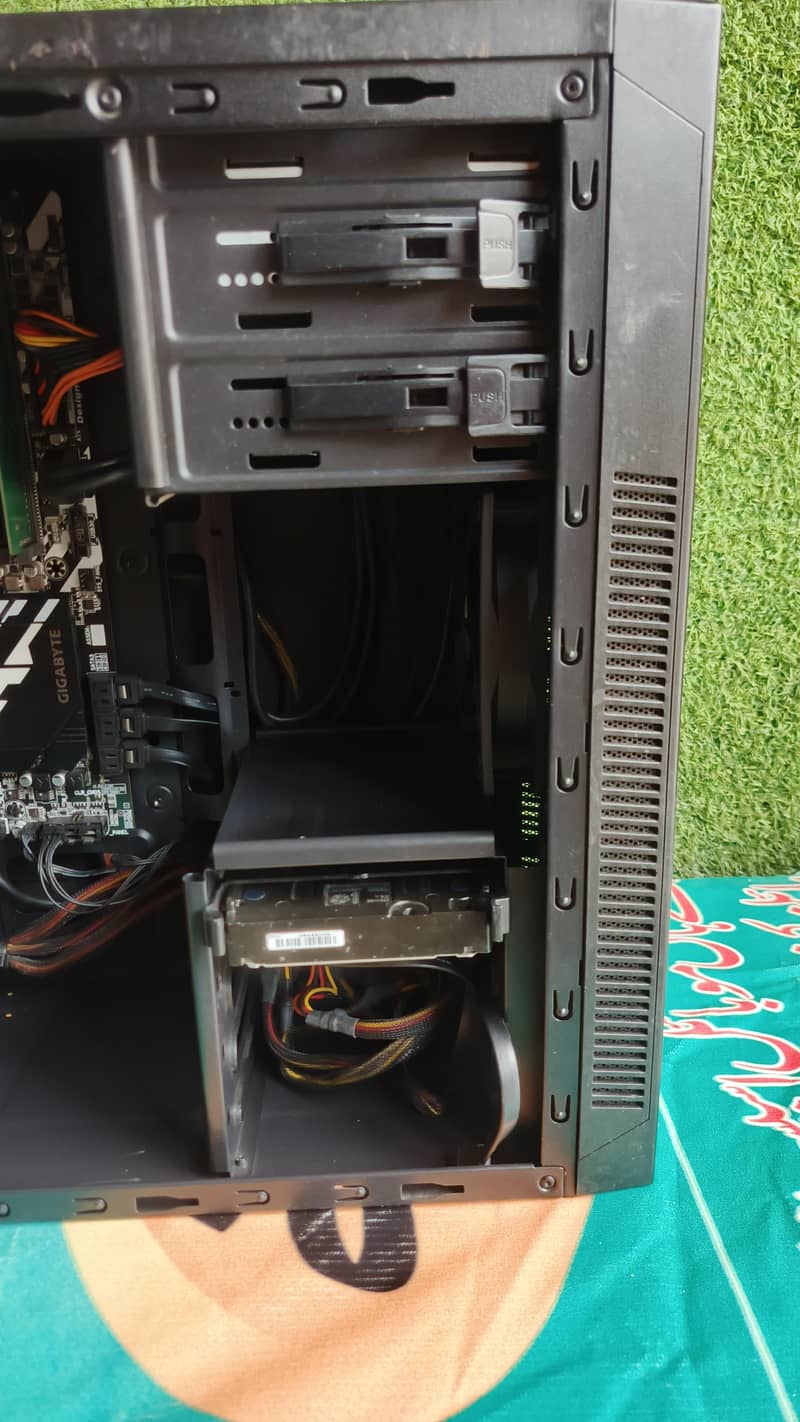 I7 8th generation tower cpu 5