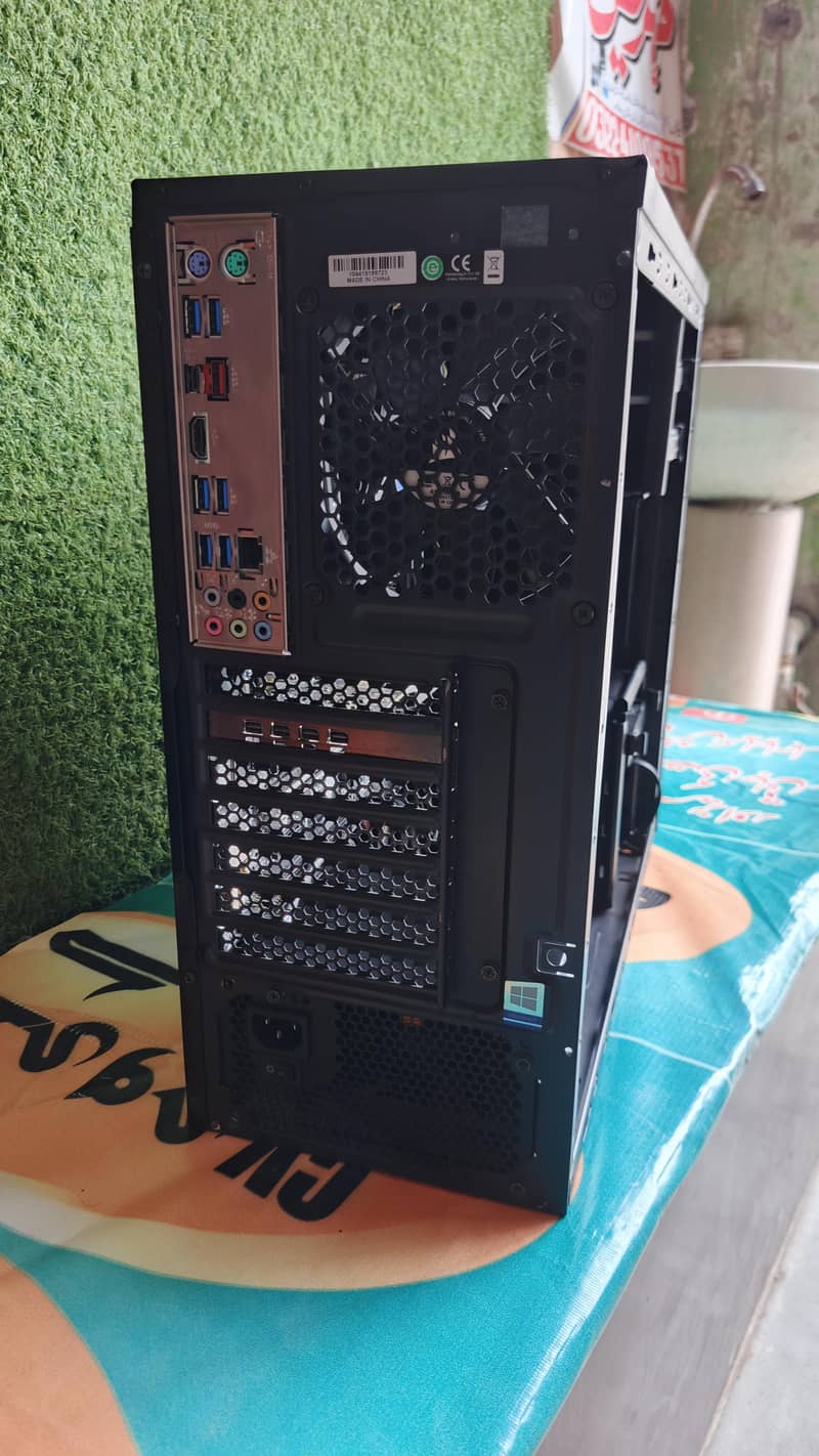 I7 8th generation tower cpu 6