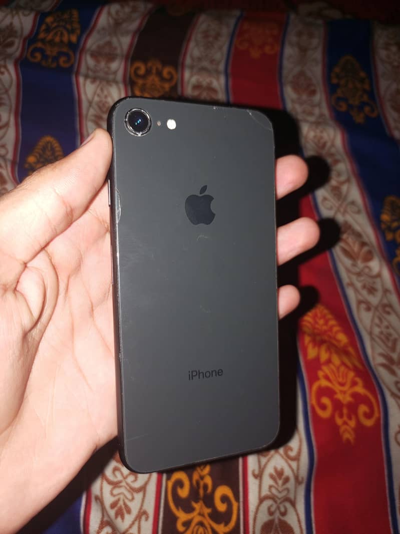 Apple iPhone 8 2