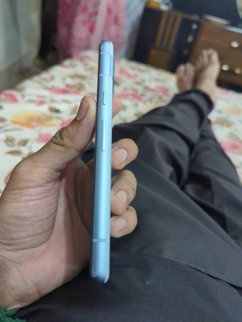 Google Pixel 7a 2