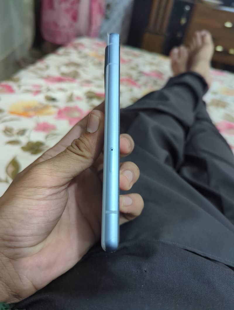 Google Pixel 7a 3