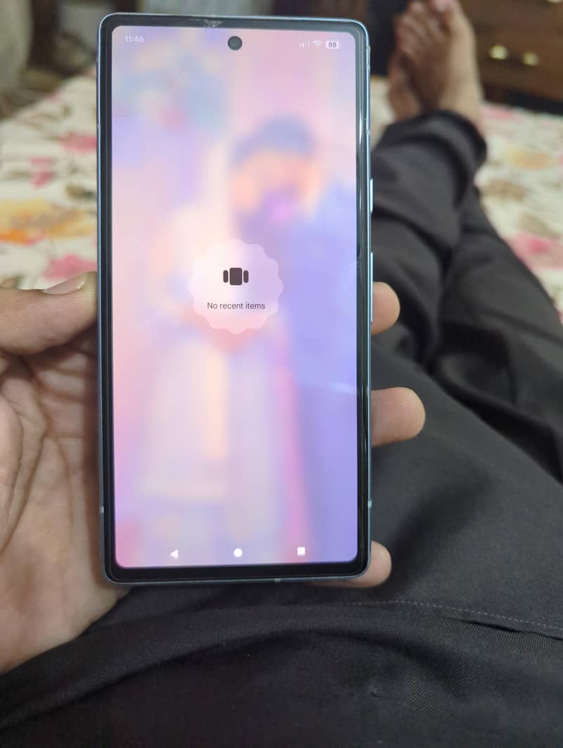 Google Pixel 7a 5