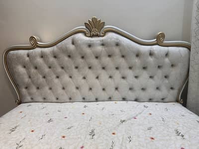 Beds with side table