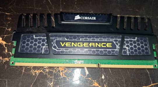 Asus i3 4th gen with new tower casing 10/10 condition