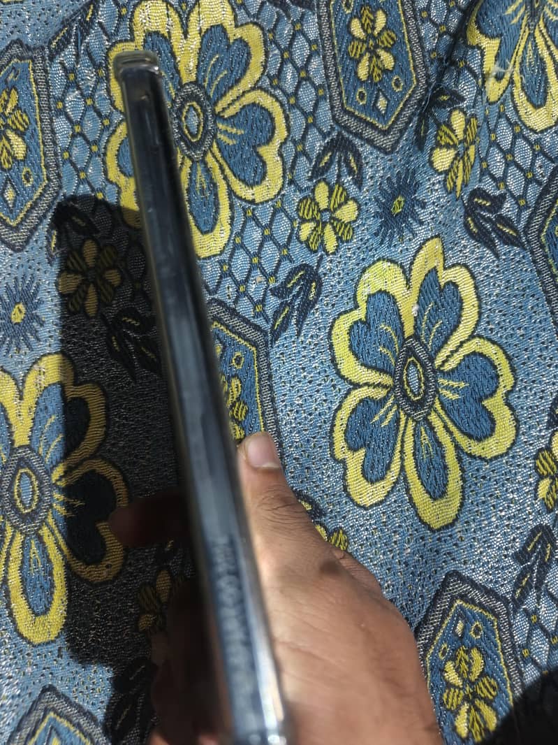 Tecno Spark 20 1