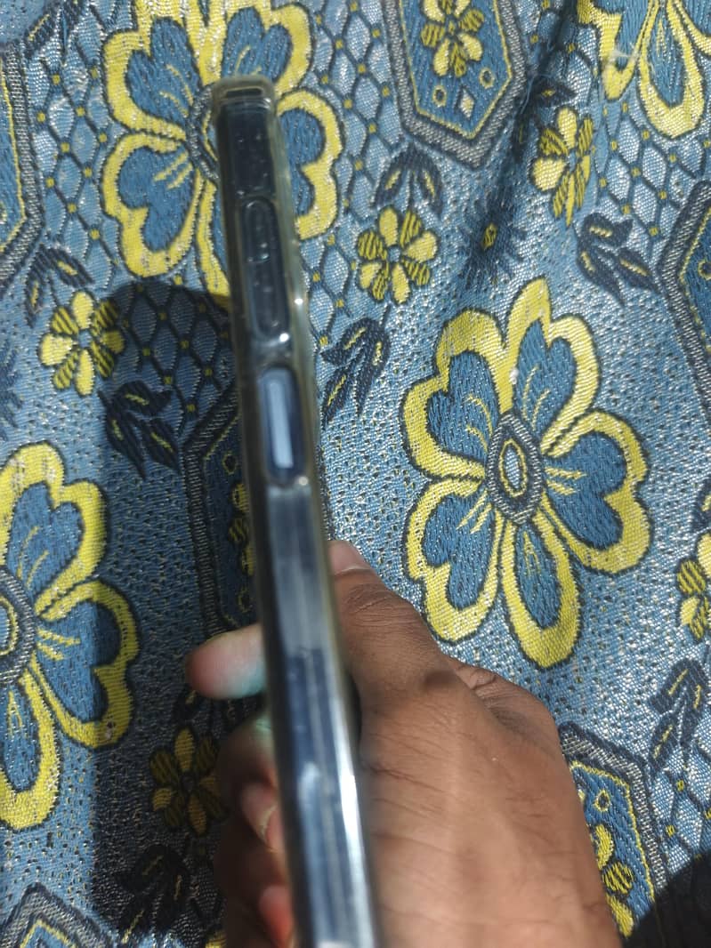 Tecno Spark 20 3