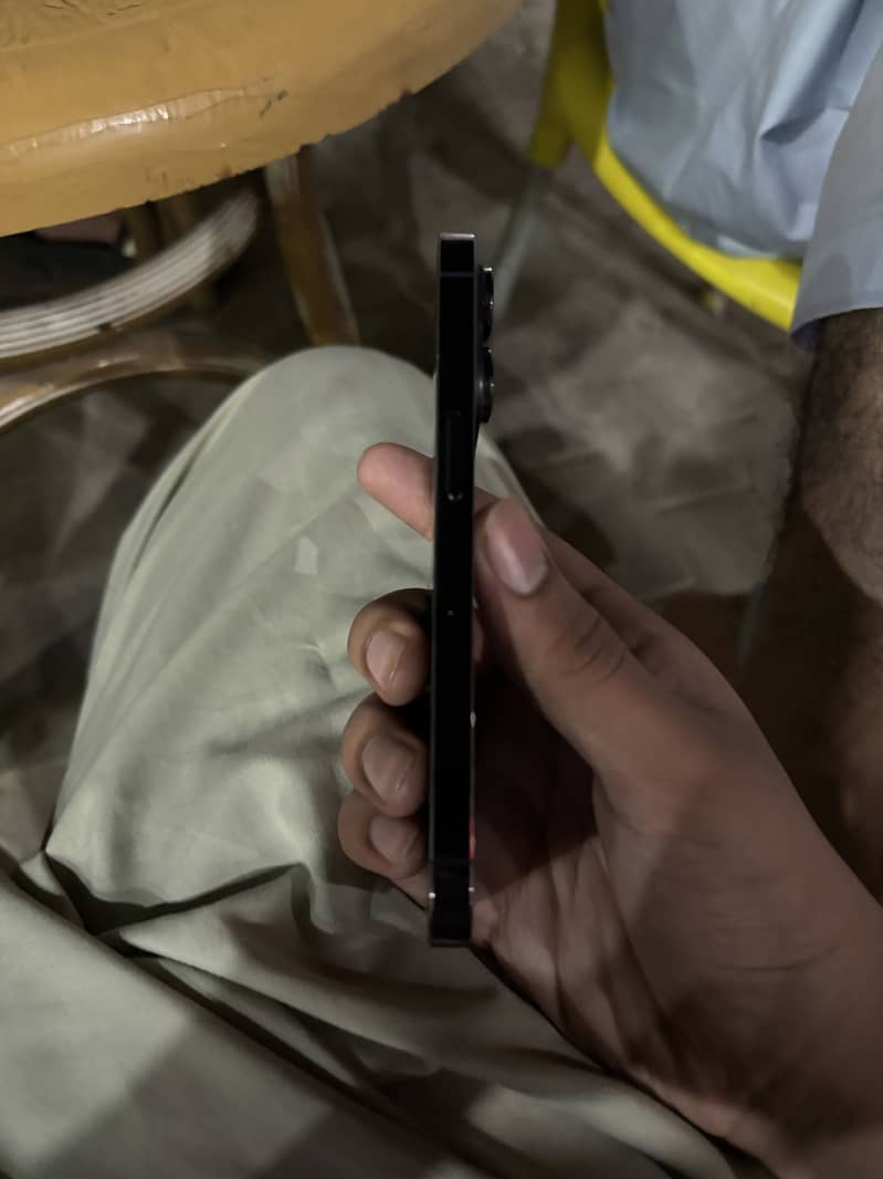Apple iPhone 14 Pro 3